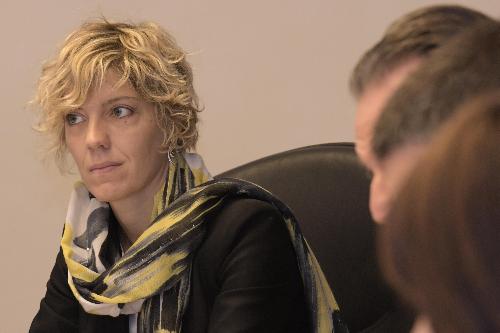 L'assessore FVG alle Finanze, Barbara Zilli, nel corso della riunione della Giunta regionale